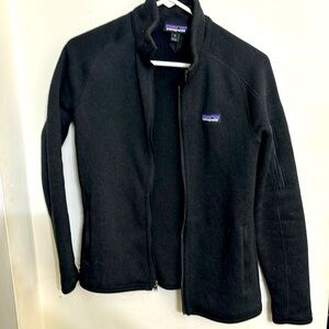 [SOLD] Patagonia women’s winter fleece jacket- size small